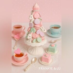 Cupcakes and Cashmere Whimsical Macaron Easter Bunny Tree Pedestal Decor NWT